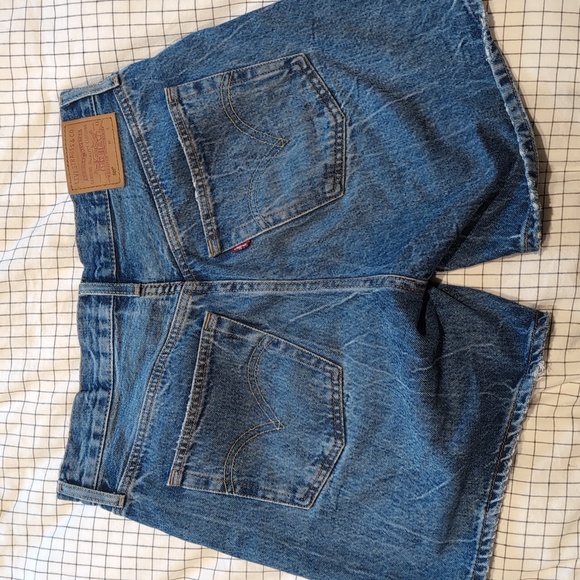 Levi's 501 mid thigh short - Picture 6 of 10